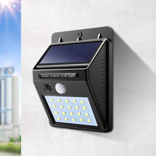 LED solarna spoljna lampa